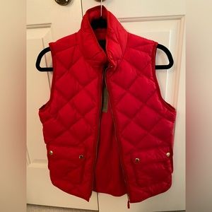 NWT J. Crew XS Dark Poppy Puffer Vest